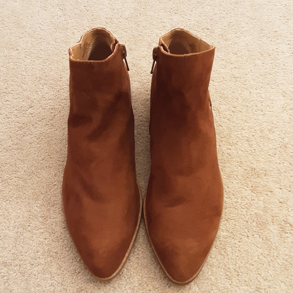 "NWOT" LUCKY BRAND - JAKEELA CEDAR BOOT